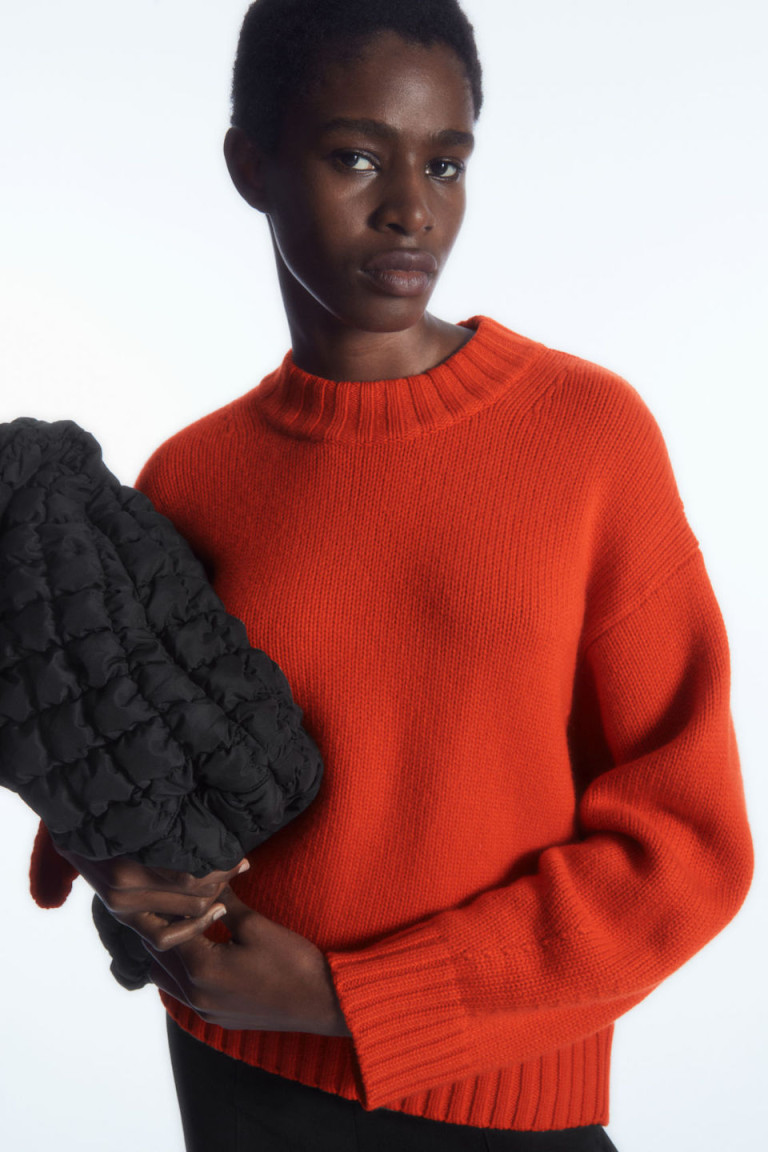 COS Chunky Pure Cashmere Crew-Neck Jumper