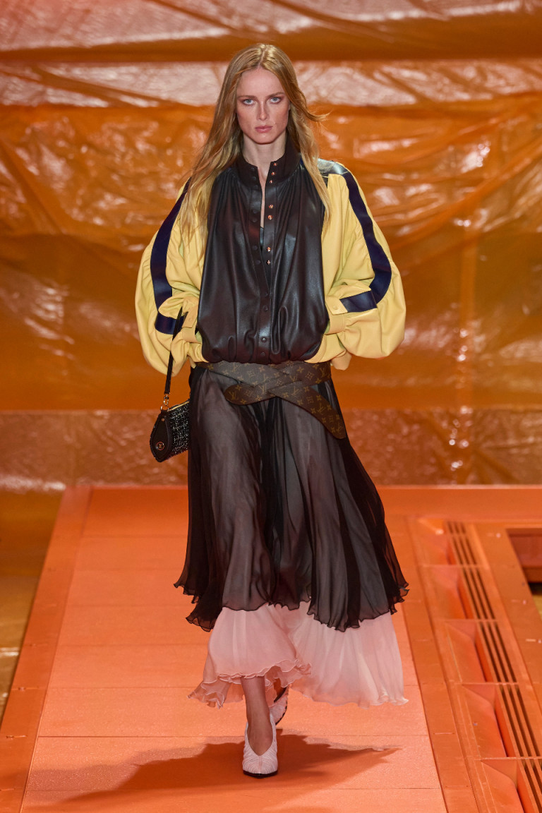 Fashion Month Spring 2024 Trends