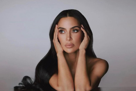 SKKN BY KIM Makeup