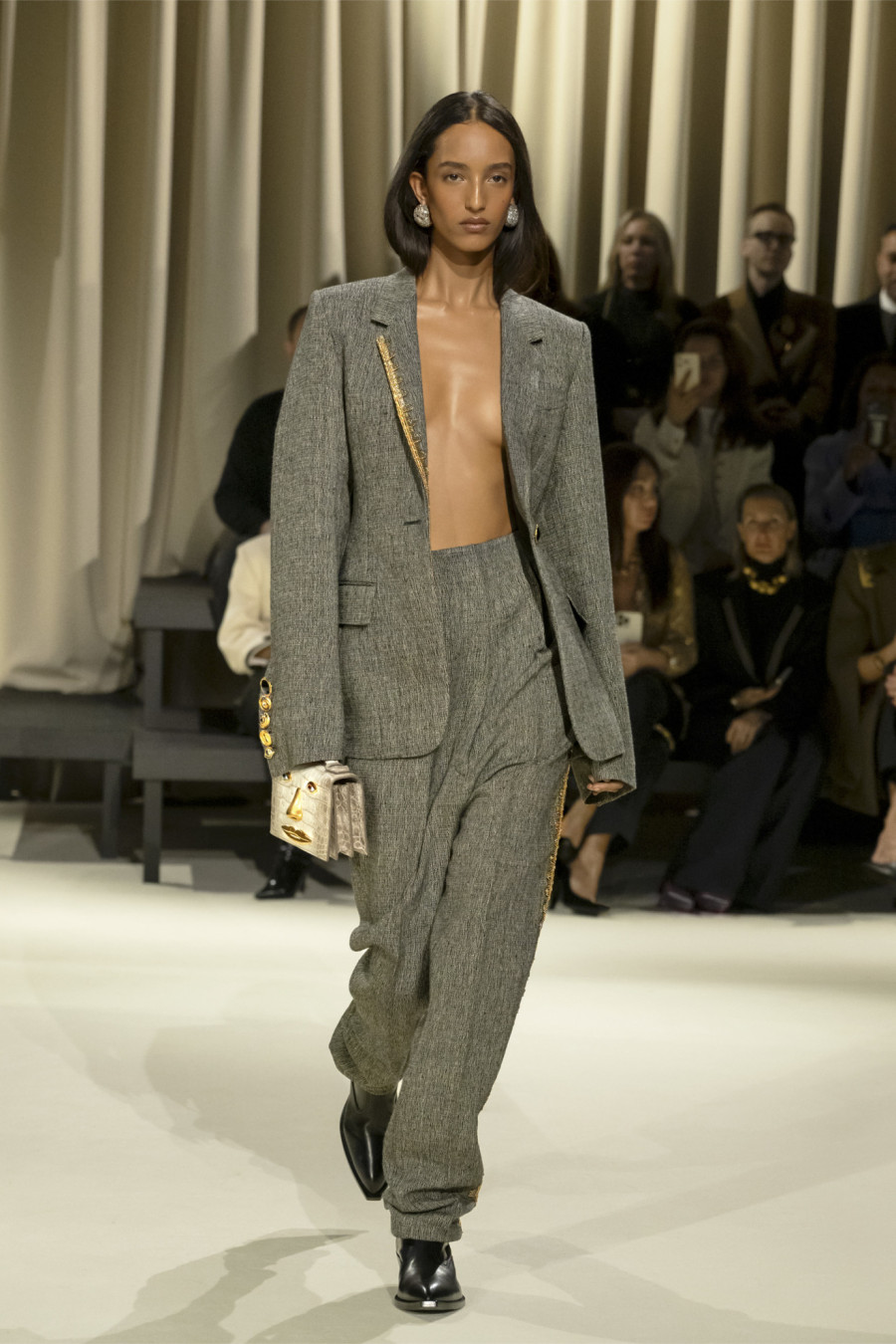 Suiting Goes "Office Siren" Sexy At Schiaparelli 