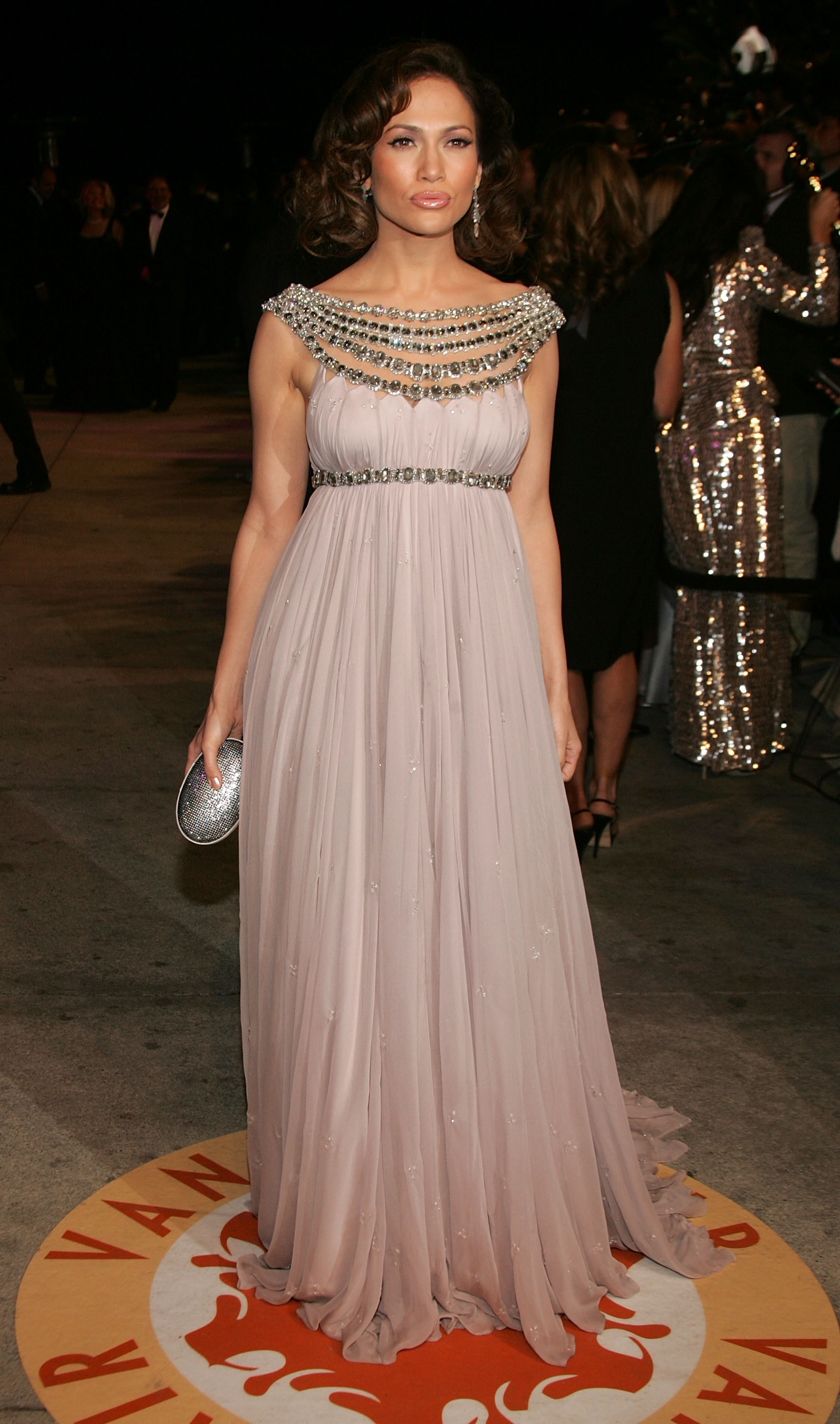Jennifer Lopez at the 2007 Oscars wearing Marchesa 