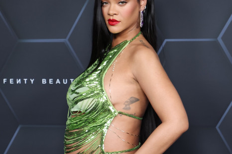Summer Maternity Style: Rihanna