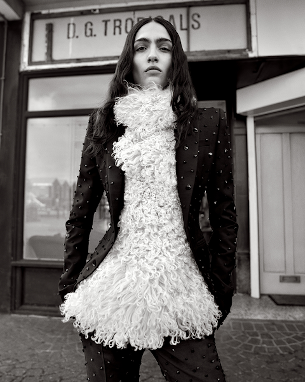 Seán McGirr's Debut Alexander McQueen Campaign…