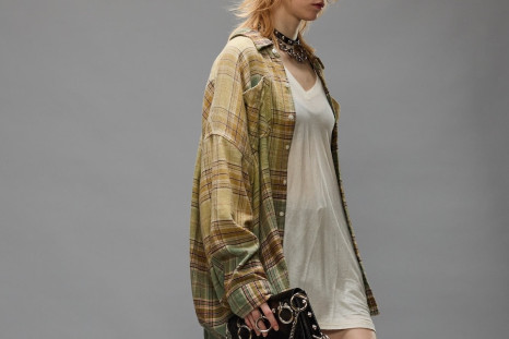 How to Style a Flannel Shirt