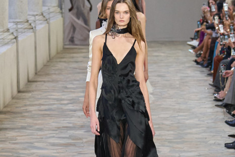 Alberta Ferretti Resigns