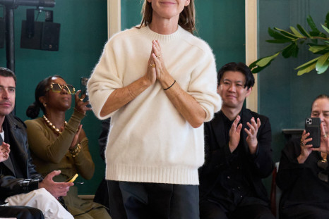 Louise Trotter Leaves Carven