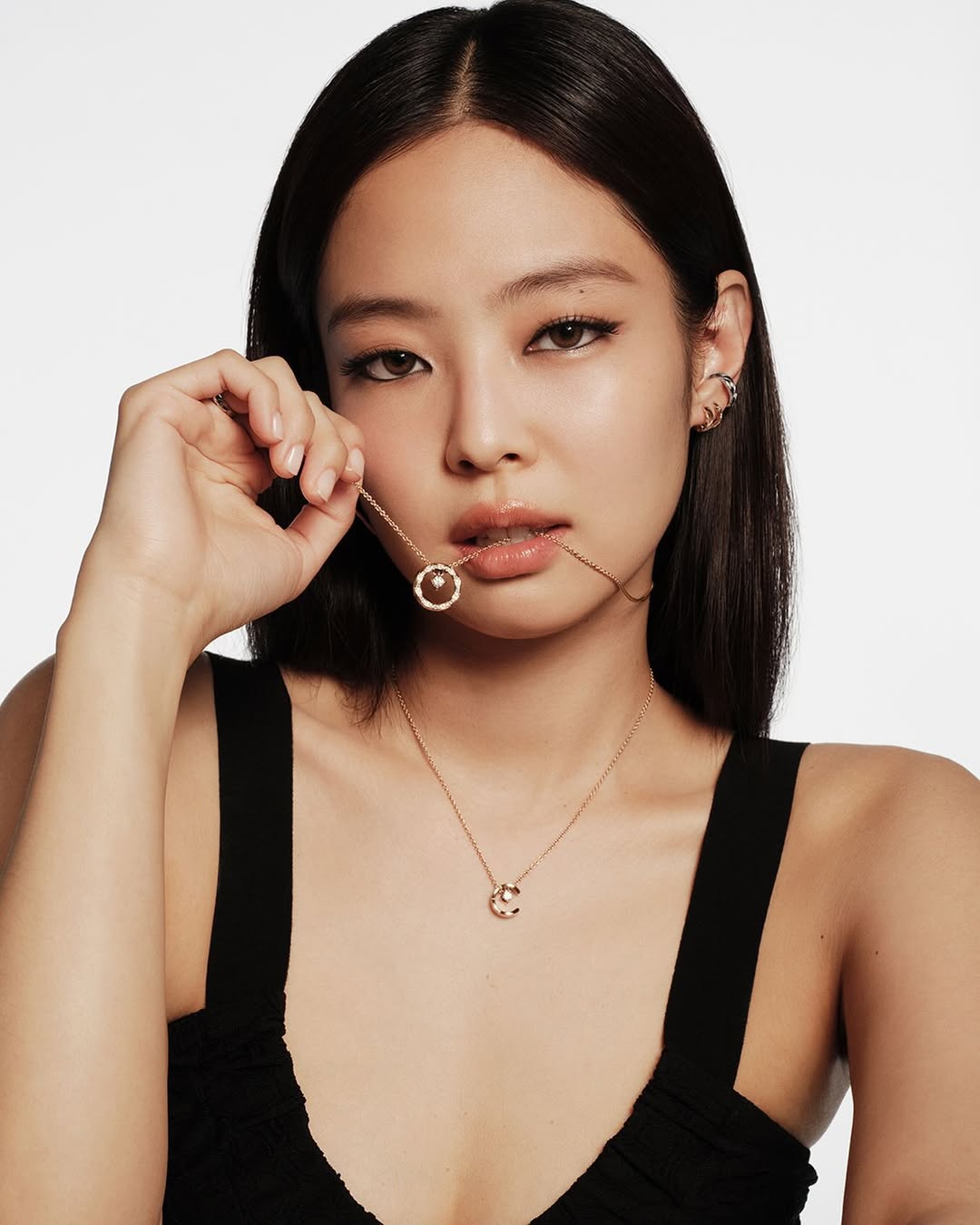 Jennie For Chanel's Coco Crush Collection