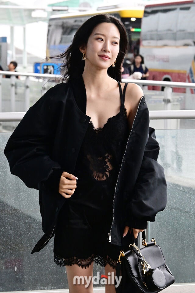 Moon Ga Young Moon Ga Young