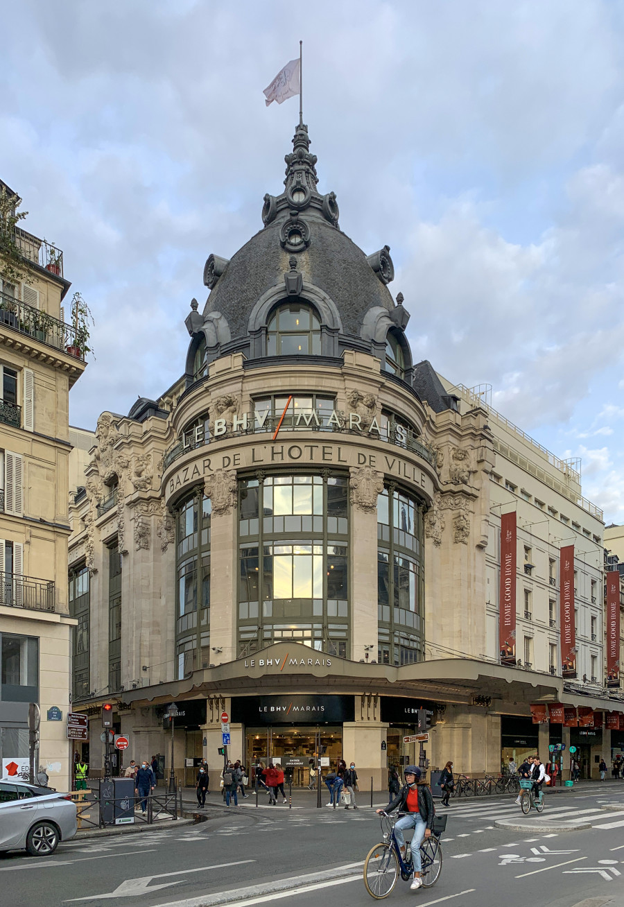 Exterior of Paris’s Bazar de l’Hôtel de Ville (BHV)