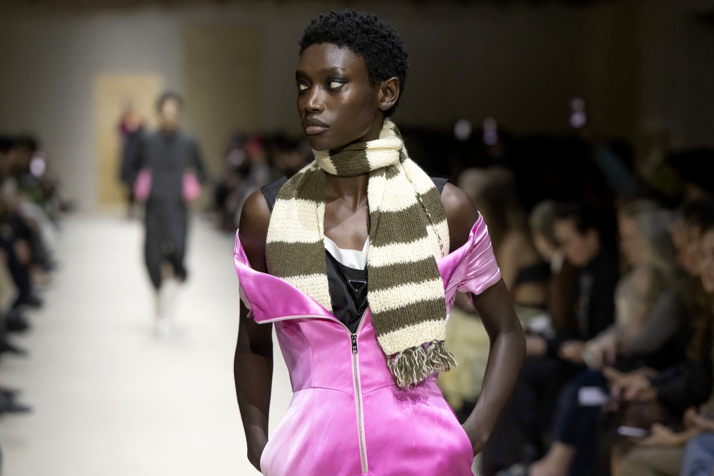 '90s Minimalism Is Fading as Color Trends 2026 Transform Colorful Fashion